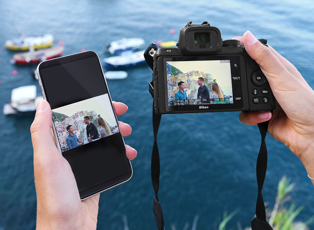 Nikon_Chile's tweet image. ¿Cuánto tardan en compartir una buena Captura #Nikonistas? 🤔  
Con la Z 50 y SnapBridge, cuenten sus historias a la perfección, filtros, efectos, cámara lenta, intérvalos, 4K UHD, y mucho más. 😉😍
#Nikon #NikonZ #Z50 #Mirrorless #Fotografía #Video #4KUHD #SnapBridge