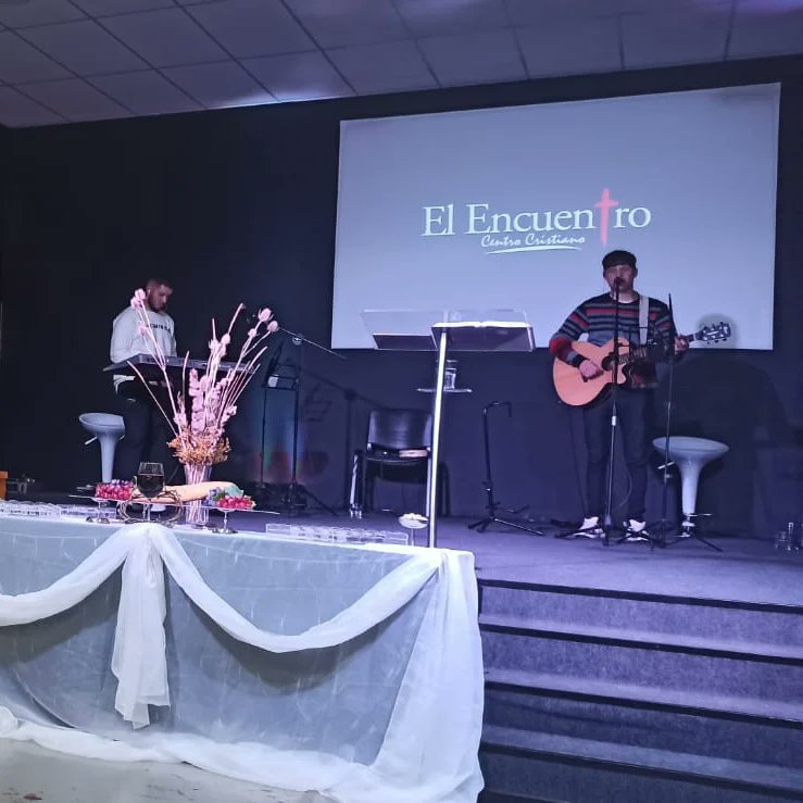 ElEncuentroCC's tweet photo. ¡Mañana nos vemos en Casa!

#ElEncuentro #UnaGranFamilia https://t.co/I7LMAp3jZJ
