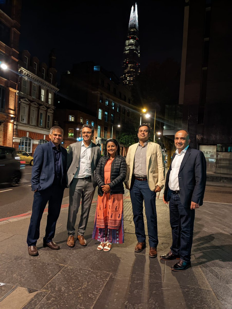 drpranabkumar's tweet photo. Happy to be part of #LSORA team and meet some of the legends of #USPM @athmathottungal @reddyraja_ https://t.co/gxP5tPEn3Z