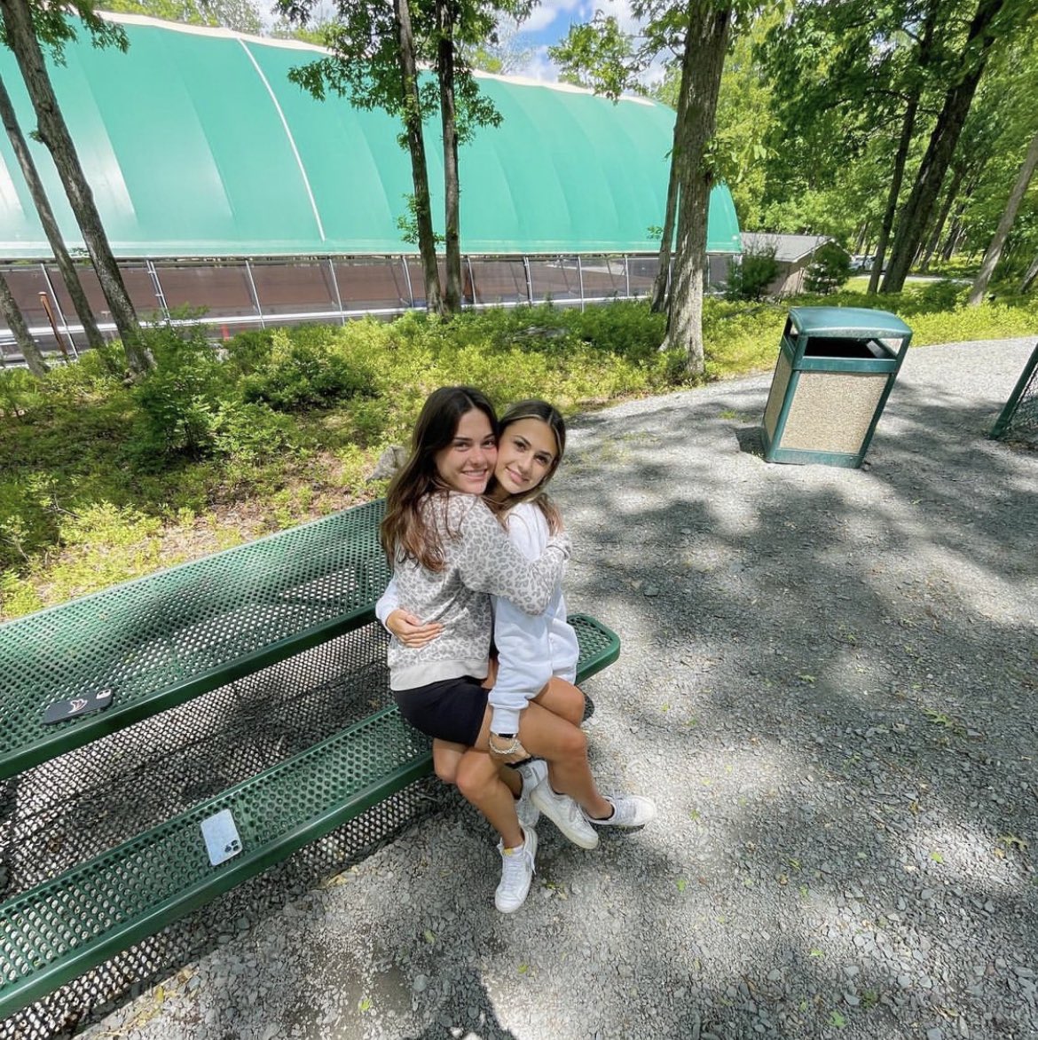 SweetShea_'s tweet photo. Photo dump 😎 enjoying My vacations woooo 🤣 https://t.co/uvQtshzmPp
