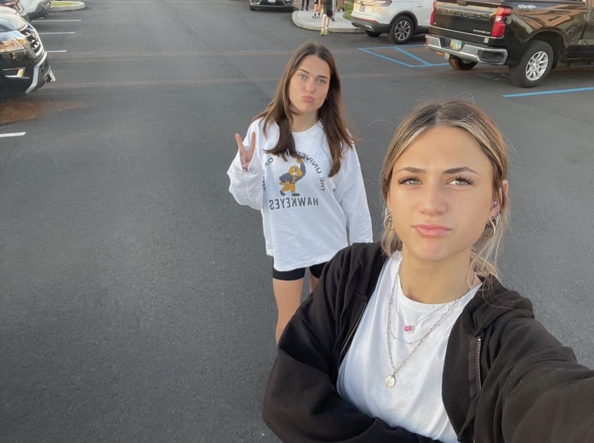 SweetShea_'s tweet photo. Photo dump 😎 enjoying My vacations woooo 🤣 https://t.co/uvQtshzmPp