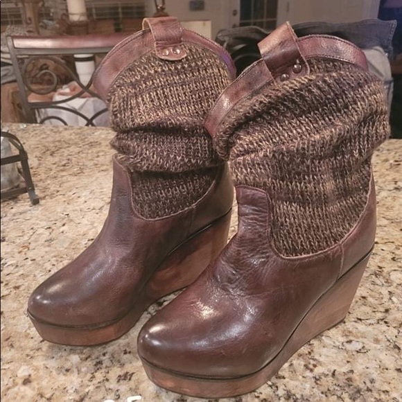 tnkrbel13's tweet photo. So good I had to share! Check out all the items I'm loving on @Poshmarkapp from @star521 #poshmark #fashion #style #shopmycloset #bedstu #dansko #anthropologie: https://t.co/UyoBX4SyXc https://t.co/y2cp9Z74e4