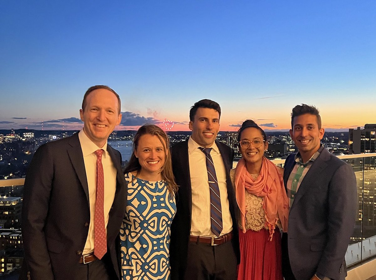 Congratulations to our 🌟 2022 #BrighamGIFellowship graduates🎓

You exemplified resilience, dedication &amp; selflessness over 3 challenging years. Thank you for your devotion, trust &amp; friendship❤️We look forward to all your future achievements!

#BrighamGIAlum
#FellowshipGraduation