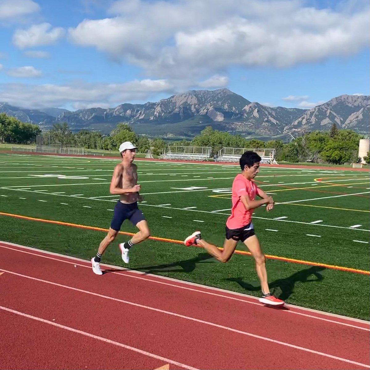 Roots_Running's tweet photo. Friday night track action tonight with @PortlandTrack on tap:

@DanceFrankDance will be pacing the men’s 10k with @CajunLightning in tow going for a new PR

 Carlos Fernandes will be in the open 5000m shooting for a new 5k PR 

Watch live here: https://t.co/D6oYfBV167 https://t.co/XNu1UBbLF1