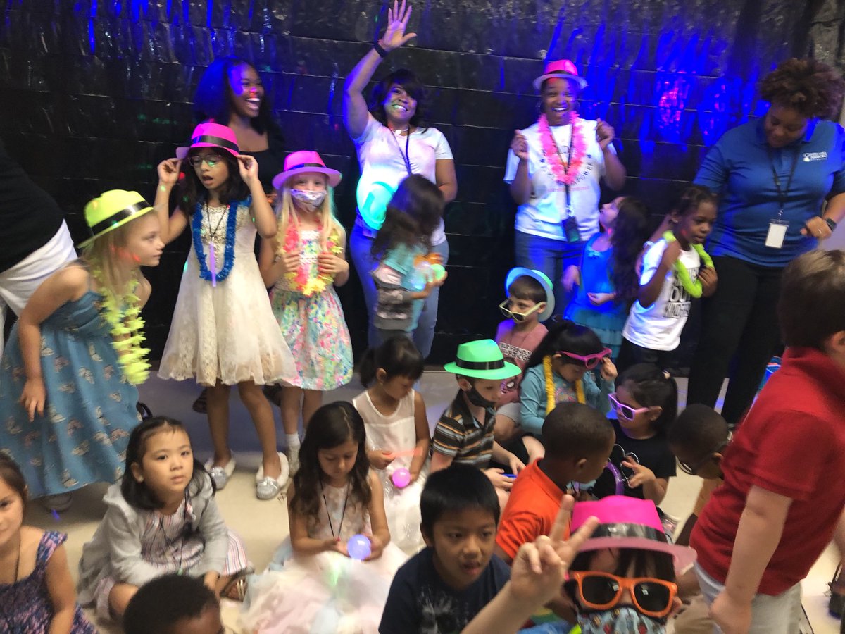 It’s a Glow Party with Ms. Cherry’s and Ms.LoftIn-Bell’s classrooms!