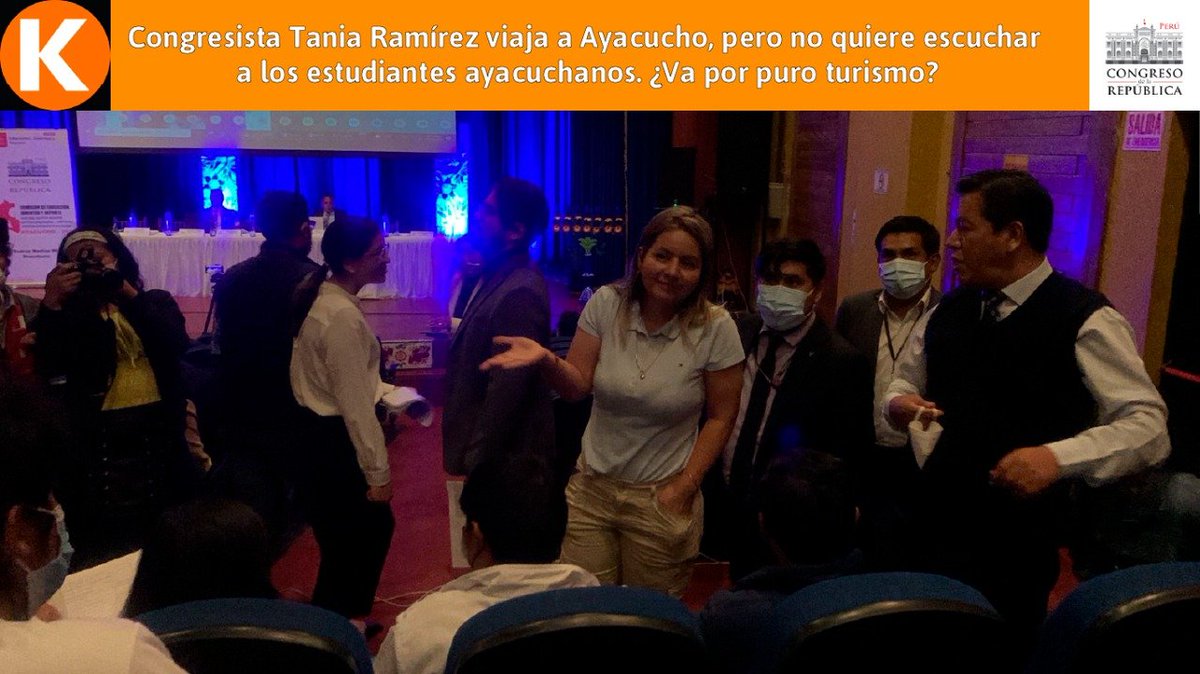 EsdrasReforma's tweet photo. "Ya perdieron pues", parece decirle la congresista @Taniaramirezga2 a estudiantes de #Ayacucho que esperaron horas para participar en debate y fueron ignorados.

@congresoperu nuevamente dando la espalda a la educación. Y lo que es peor, a los estudiantes que dicen representar. https://t.co/8QUm2js3ve