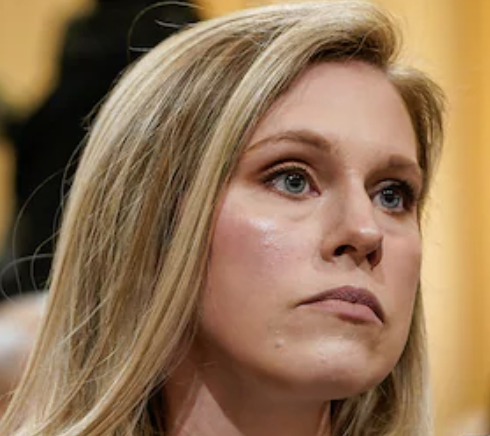clemwork's tweet photo. Capitol Police officer Caroline Edwards said she's not a hero. In my eyes, she is, and if you concur, you know what to do. https://t.co/4dzZXecsCb