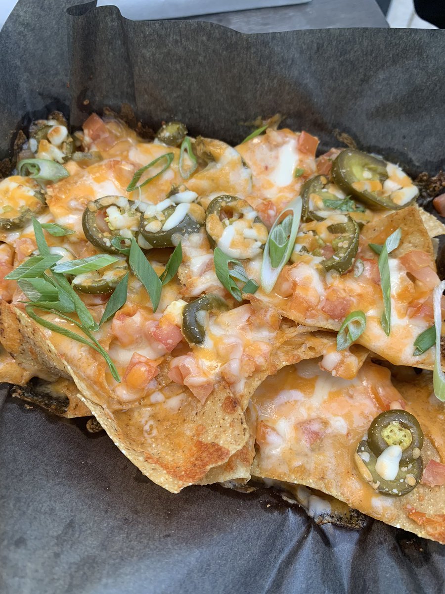 Okay Twitter rate my Nachos 🌮