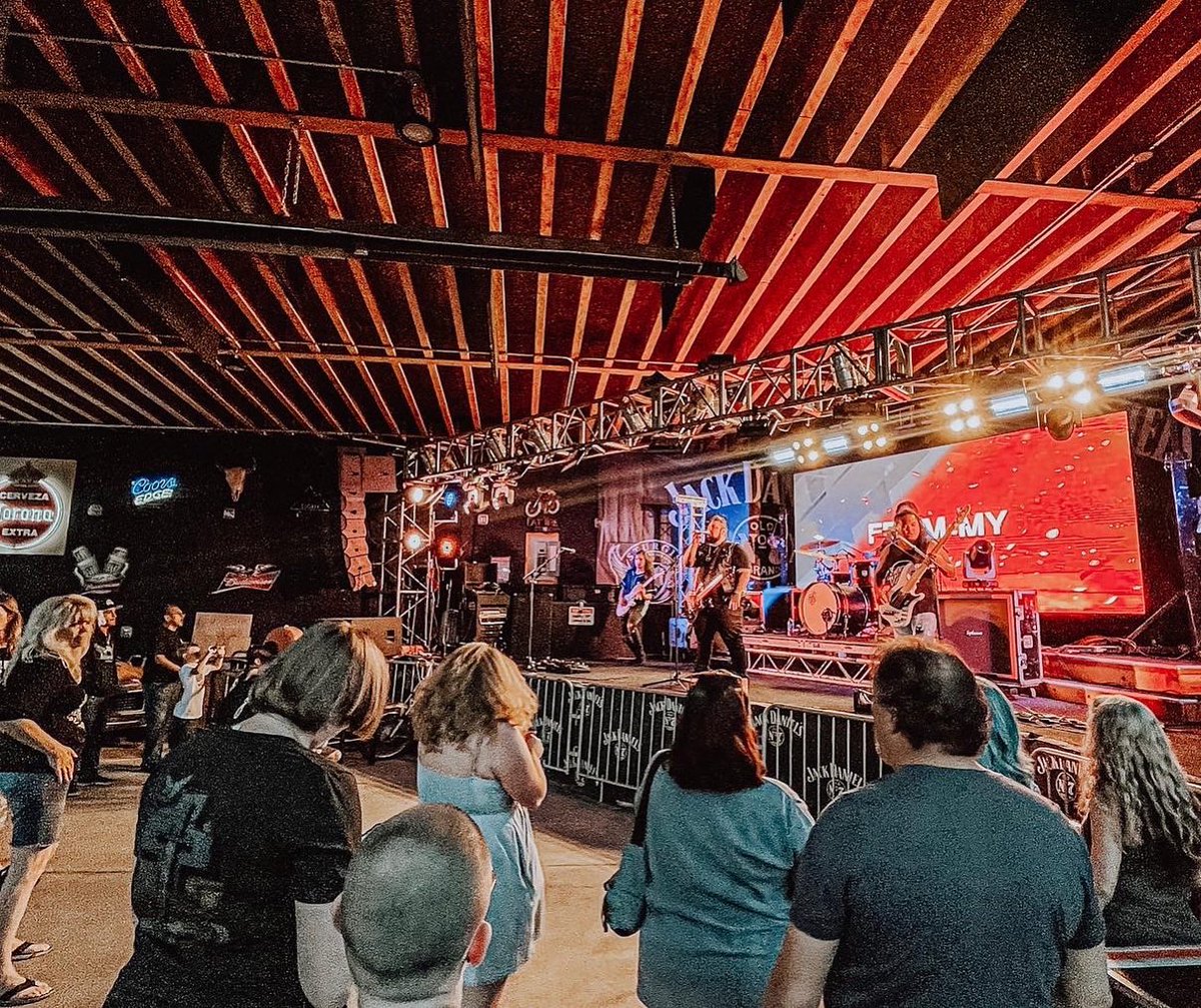 7thDaySlumber's tweet photo. Well, last nights show in Denver Colorado wraps up our third tour in a row! Almost 5 months out with very little time home. Let’s just say, we are ready for our own beds! We’ve heard so many stories from people who’s lives were impacted. @ChildFundLive @ChildFund https://t.co/Ha5whxRKC0
