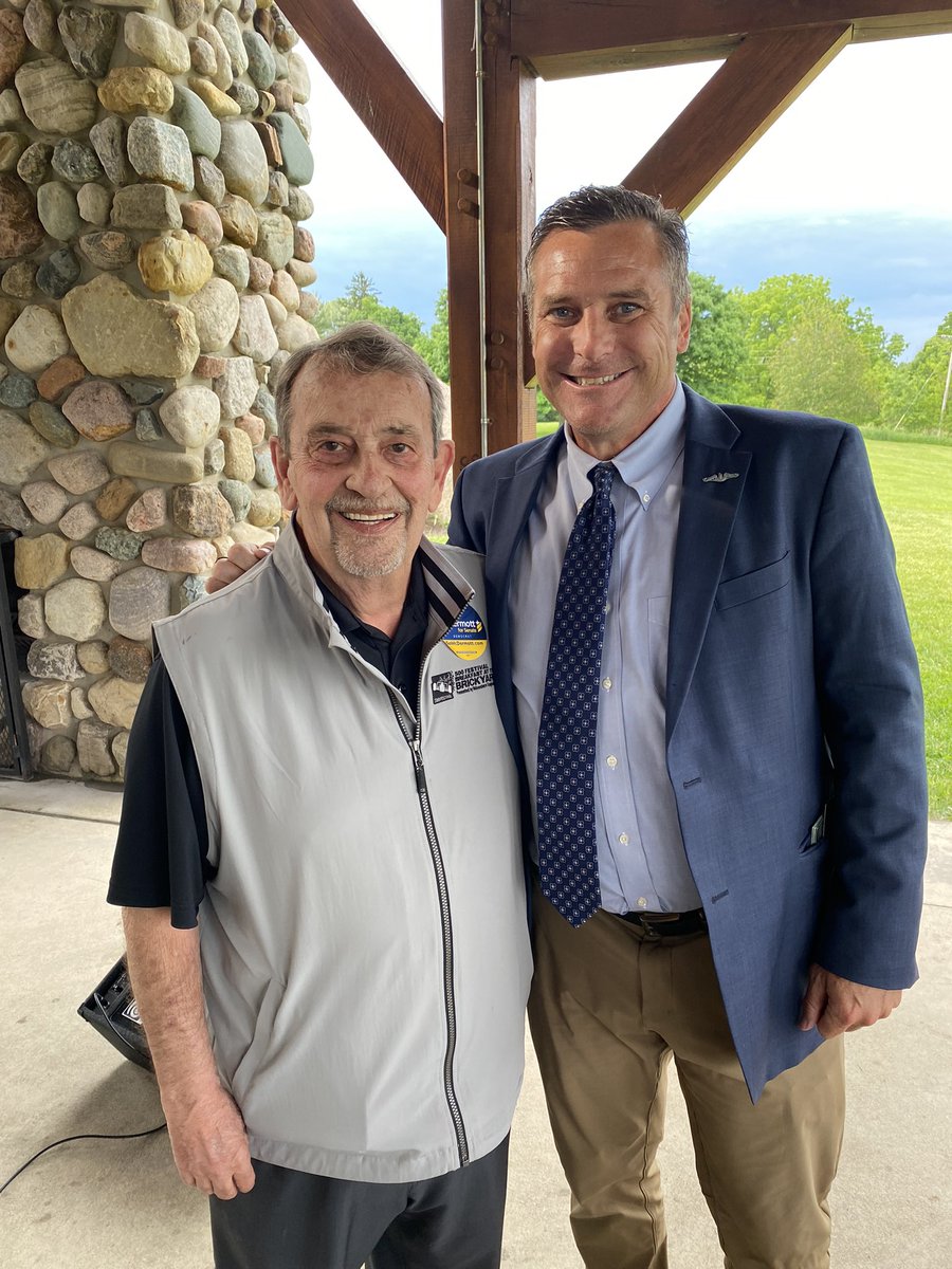gomcdermott's tweet photo. Thank you Steuben County for hosting @tommcdermottjr at their Summer Celebration Dinner at beautiful Selman Pavilion. Great to see Mayor Hickman, one of the longest serving in Indiana! #INDems #BeatingToddYoungOneStopataTime https://t.co/GgcTrSHQMB