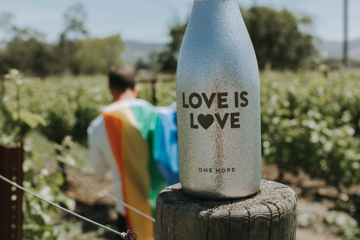 This month we’re thrilled to introduce our limited-edition Pride Etched Shimmer Brut, the perfect bottle to pop during #Pride and beyond. Learn more: bit.ly/3zxZOk8🌈 #Pride2022 #onehopepride