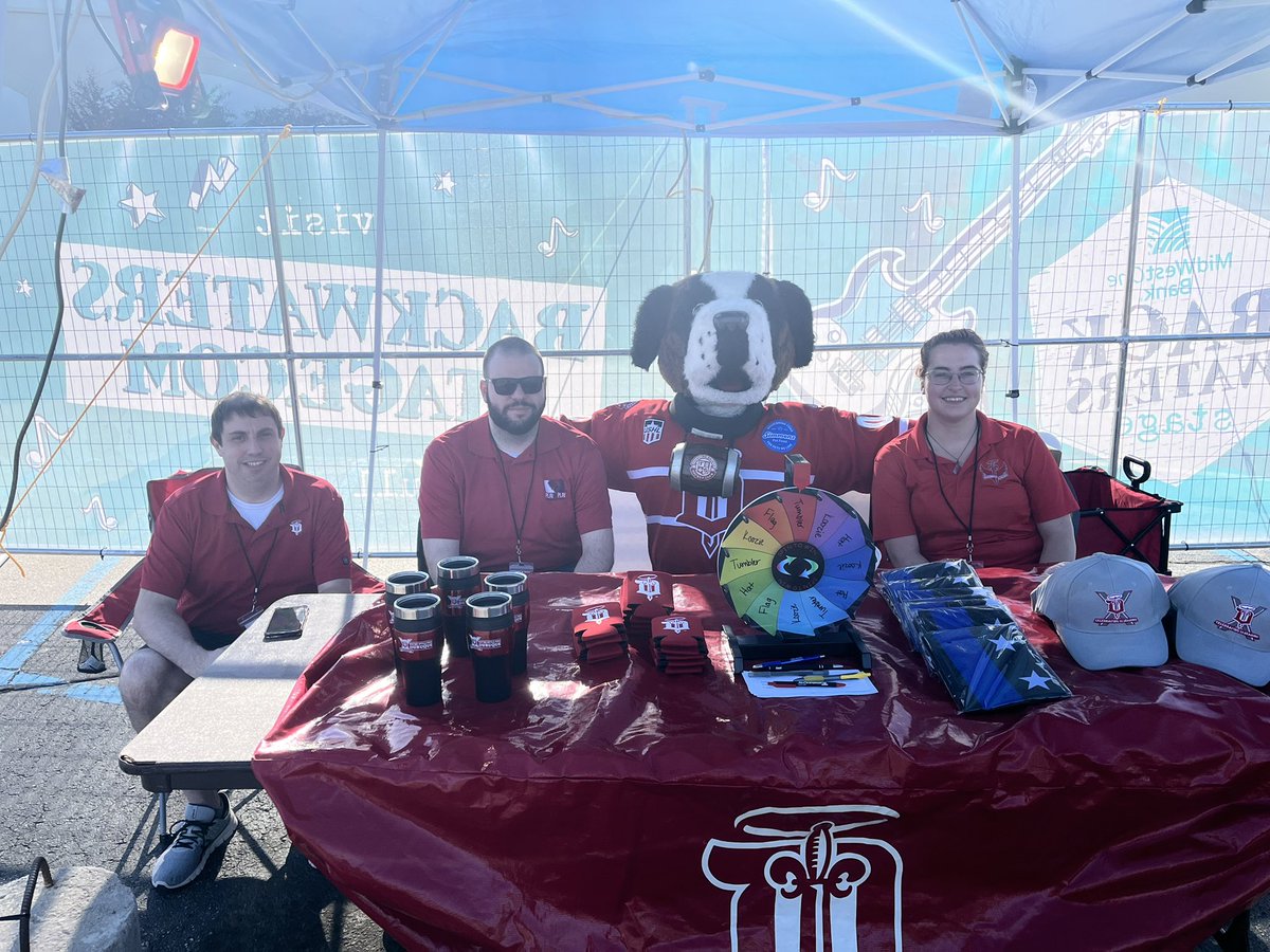 Bernie is back!! Come down to the Ja Rule concert at the Q Casino Backwater Stage and say hi!

Bernie appearance sponsored by Simmons Pet Foods.