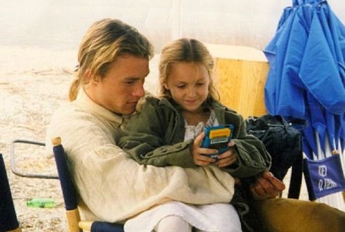 heathsarchive's tweet photo. heath ledger behind the scenes https://t.co/g3O4MRdszR