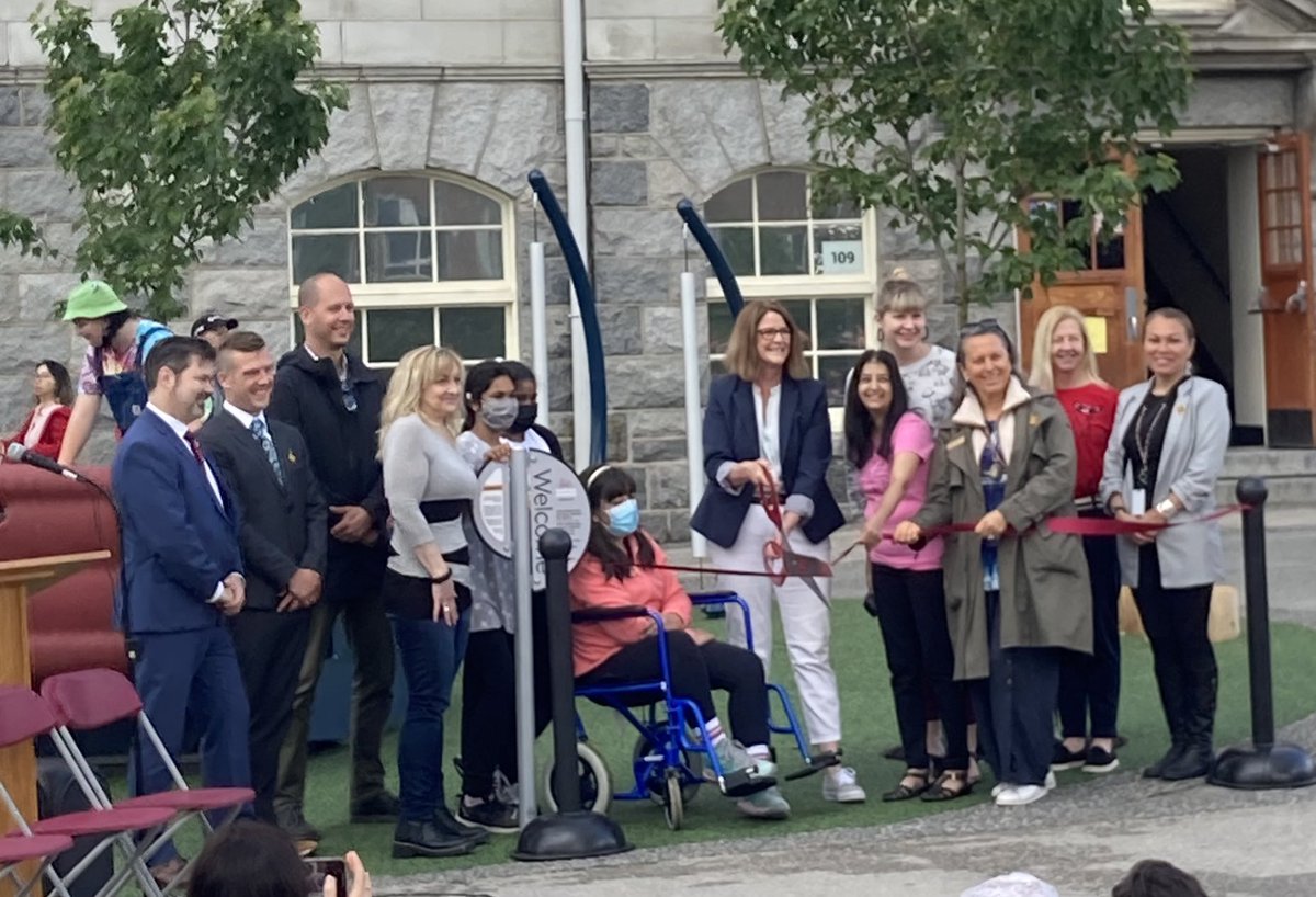 nsdrc's tweet photo. Thanks to @QueenMaryCE PAC for inviting us to ‘Fun Day’ &amp; the opening of the #accessible playground today. Lovely to see @BeingKulvir &amp; @LindaCBuchanan The kids &amp; staff enjoyed the #MultiSensoryRoom 😊 https://t.co/CeQPlr30Fm
