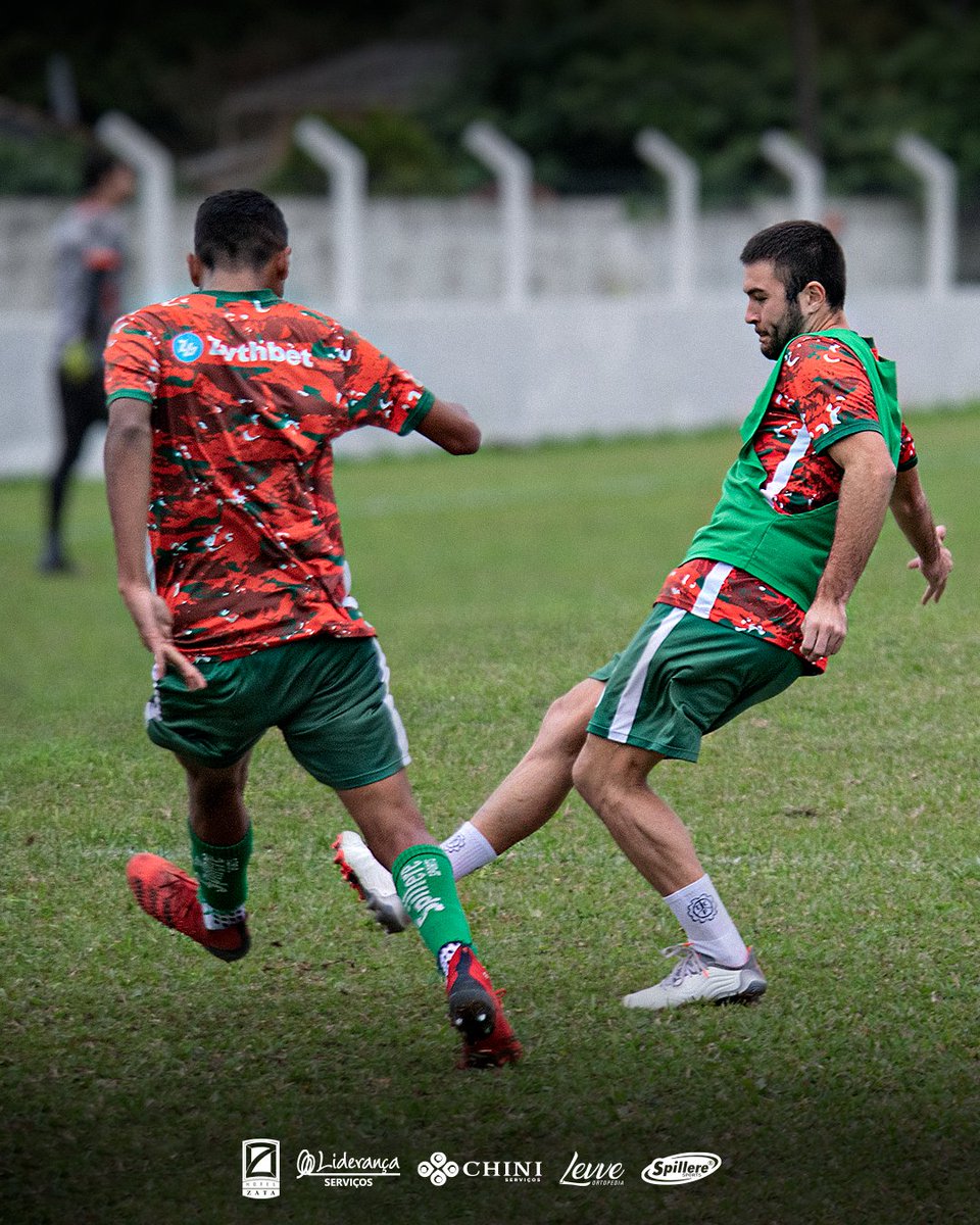ec_prospera's tweet photo. Seguimos na preparação para o jogo contra o São Luiz!  💪🤞🙏⚽🟢🔴⚪👊

Nosso jogo será DOMINGO, dia 12, às 15:00 no Estádio da Montanha, em Nova Veneza!

#ECProspera #TimeDaRaça #brasileiroserieD #prospinha https://t.co/Oq3bnwFgLz