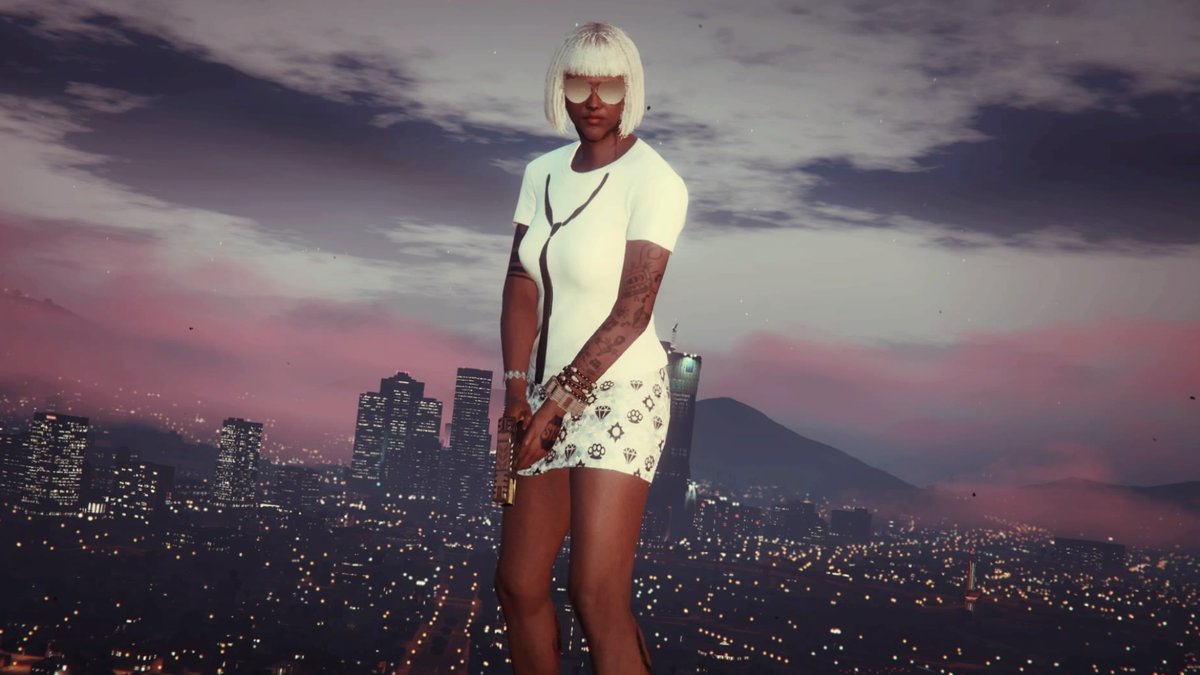 Rustic_Black's tweet photo. High Scale Business 🖤✌️

#VonBlack - Rolls with #TIME4TEA + #BlahDeBlah

#PS5 | #GTA | #GrandTheftAuto | #RockstarGames | #GrandTheftAutoV #GTAOnline https://t.co/GIrweG0rq9