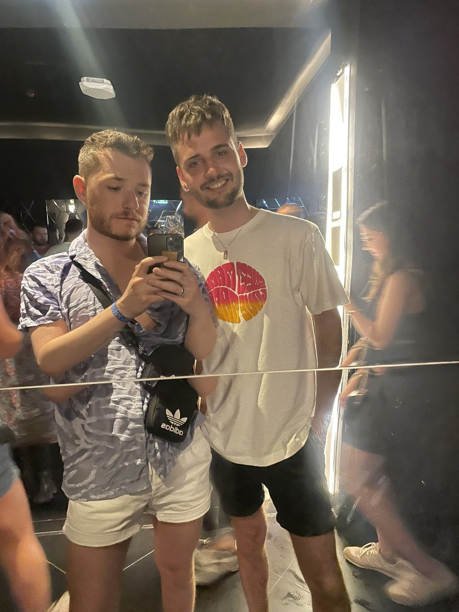 PriorityBae's tweet photo. Ibiza baby 😜 https://t.co/EGkdPoCkvV