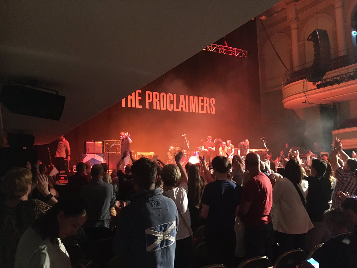 emmalopes's tweet photo. @The_Proclaimers were brilliant tonight. First gig in 3 years for them and me. Smashing night https://t.co/rOQs3mbKV1