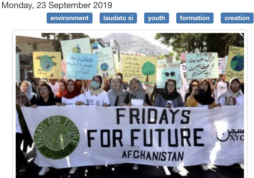 ZiauddinY's tweet photo. Day 267 of Taliban’s ban on girls’education🇦🇫

“Afghan girls can’t strike out of school for climate when they are not allowed to go to school at all.”
#FridaysForFuture @GretaThunberg @vanessa_vash @olya_mrd @Malala @MalalaFund 
#EducateGirlsForClimateJustice #LetAfganGirlsLearn https://t.co/FVaDciHVQk