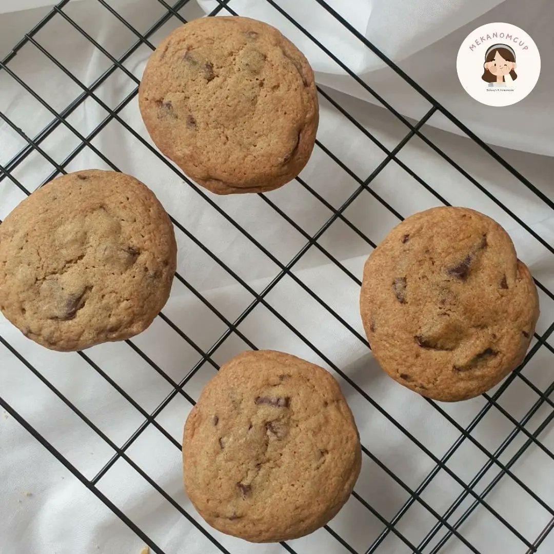 hellosirix's tweet image. 🍪 Soft cookie chocolate
▪︎หอมเนย เนื้อคุกกี้หนุบหนับ สอดไส้ด้วยช็อกโกแลต
▪︎หวานน้อยกำลังดี กินกับนมหรือกาแฟยามเช้าก็ดีน้าาา
.
📍 1pcs./40.-

#mekanomcup  #ขนม #cookies #คุกกี้ #คุกกี้นิ่ม #softcookies #อร่อยบอกต่อ #อร่อยไปแดก #MOON에게_준휘생일축하가_닿기를