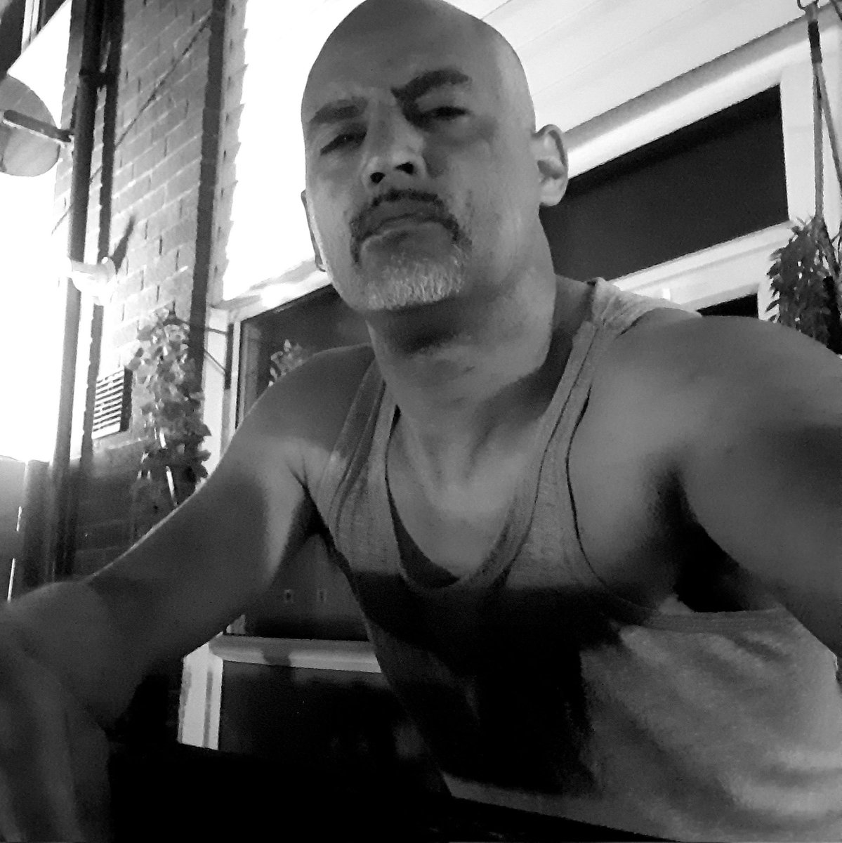 Francis 'Forde' Charles tweet media