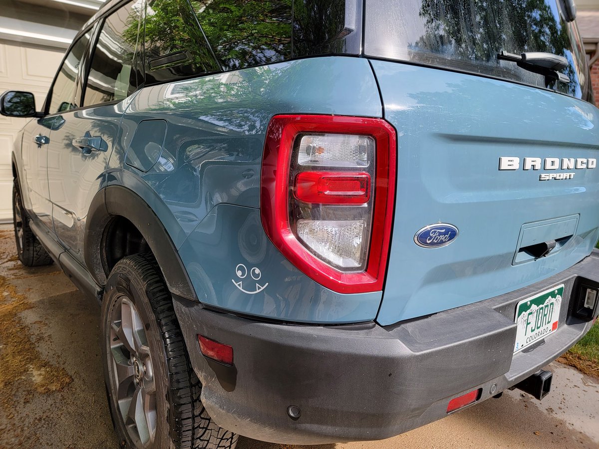 TomFromFargo's tweet photo. The Fjord Bronco is officially complete! #CriticalRole #fjord #mightynein #captaintusktooth #dnd #Ford #Bronco #fordbronco https://t.co/qfM2UU2dyj