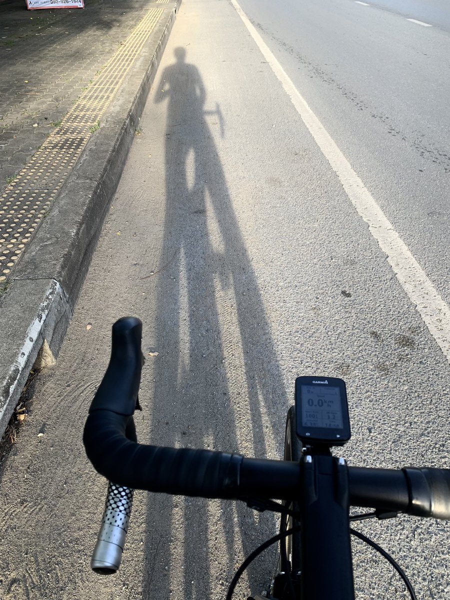 ouzeland's tweet photo. GM, morning ride 🚲 https://t.co/lnT5gacMRz