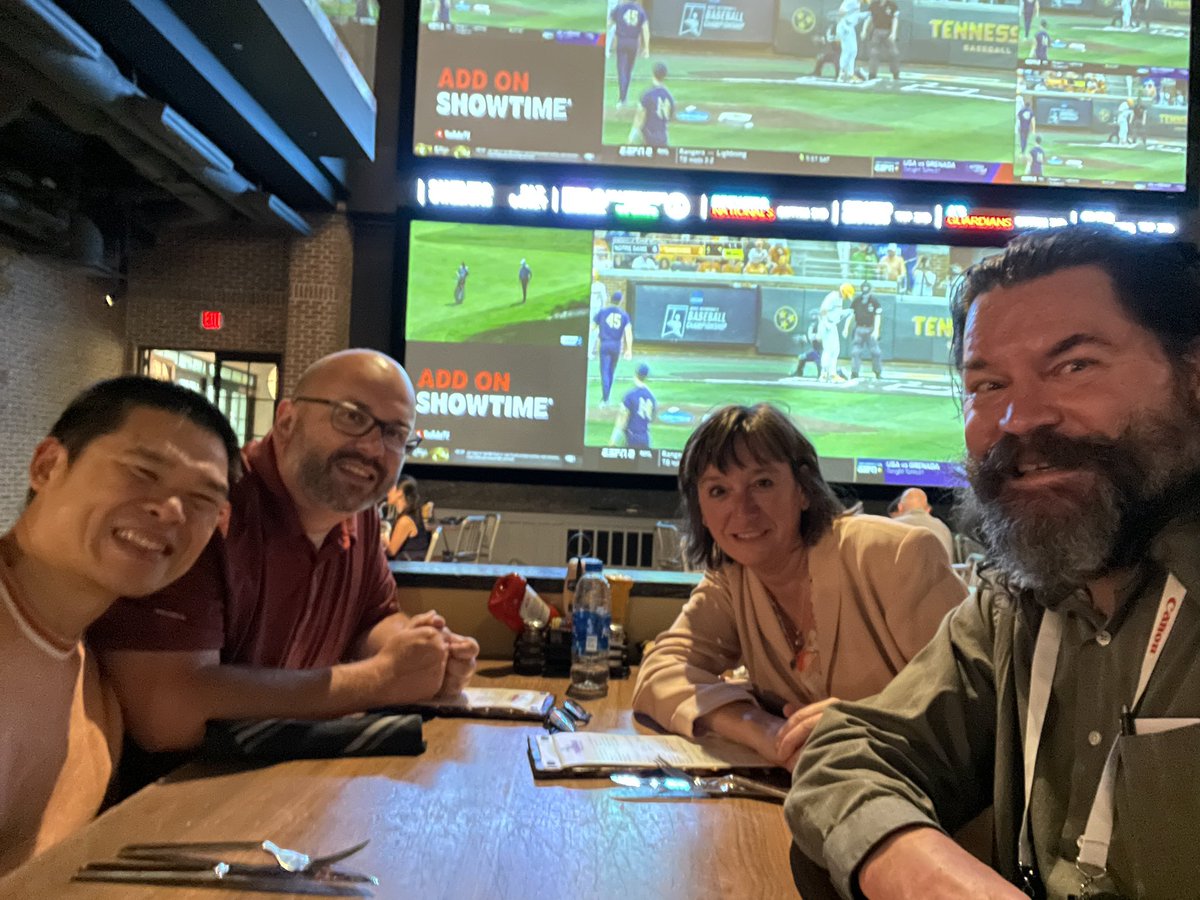 Missing Raym Geis <a href="/quantrad/">Raym Geis MD FSIIM</a> at #SIIM22 We wish you were here! (Attaching the photo where Kevin looks weird instead of the one where Teri looks weird…)