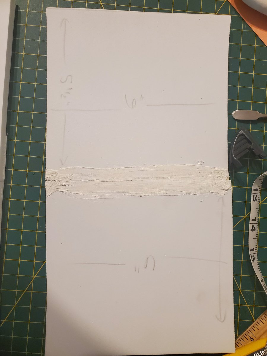 So after falling two weeks ago and being unable to sit comfortably to work on Tiny Tina, I'm finally able to sit upright enough to start back up on my project. Cosplay crafting tip: drywall putty is great for seam infill. 

#cosplay #edmontoncosplayers