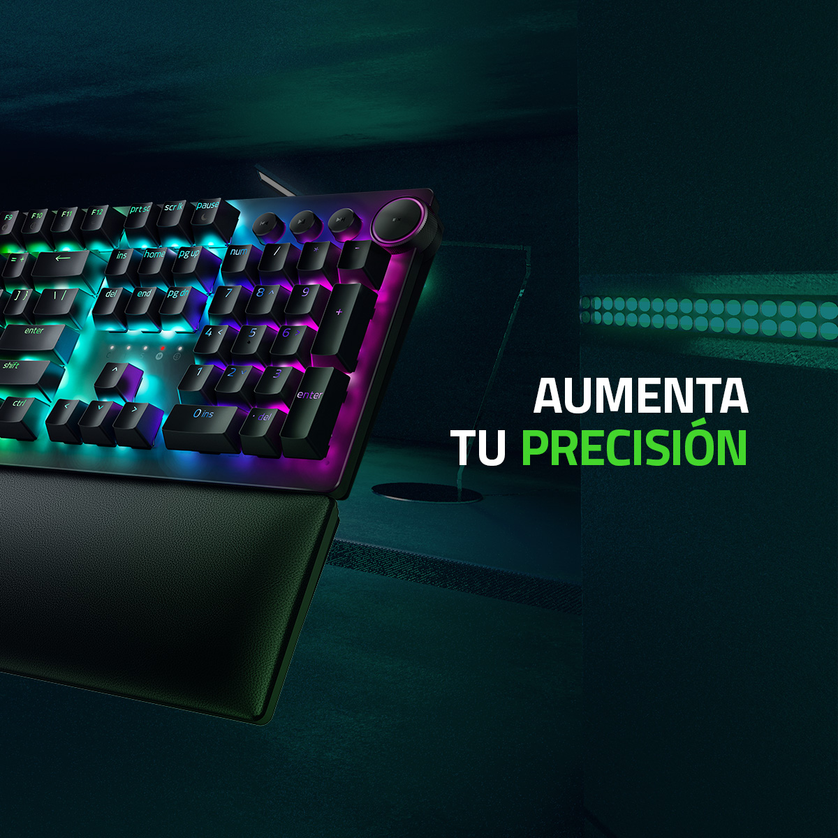 RazerLatino's tweet photo. Ármate con una capacidad de respuesta insuperable. Conoce el #Razer #HuntsmanV2, el teclado óptico gaming con una latencia de entrada casi nula y con muchas características de alta gama. https://t.co/szk9k7wK3o