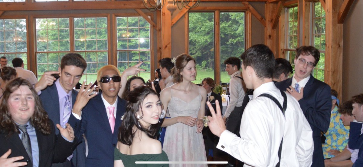 Ms_S_Kidd's tweet photo. After much anticipation @St_DominicCSS students enjoy an incredible #prom at Trillium Resort! #domspride https://t.co/SPcp09gUqz