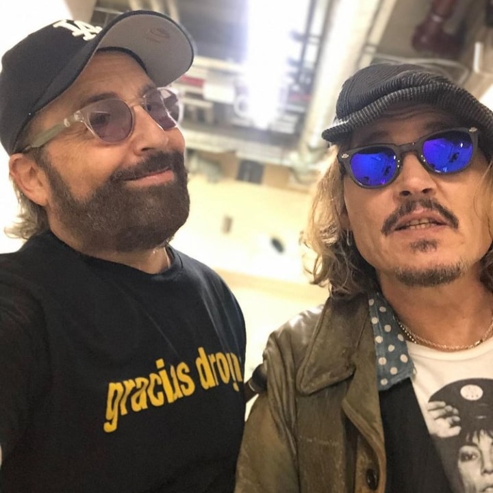 Johnny Depp Love tweet media