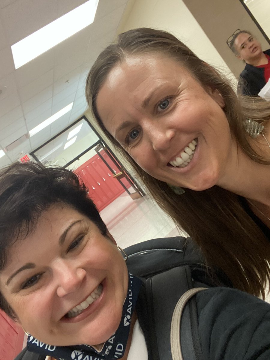 LizBuffington's tweet photo. Collaborating with the Academic Language &amp; Literacy Architects in Lincoln, Nebraska Unifed! I am wowed by the intentional #teamwork &amp; #growthmindset. This is #AVIDFamily    @AVID4College https://t.co/ImIJa2dhV9