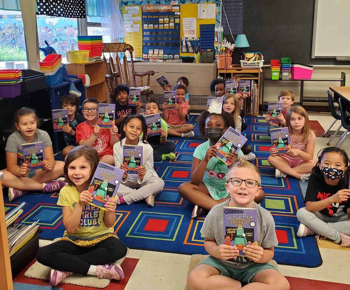 M McGuffin 🐦 tweet media