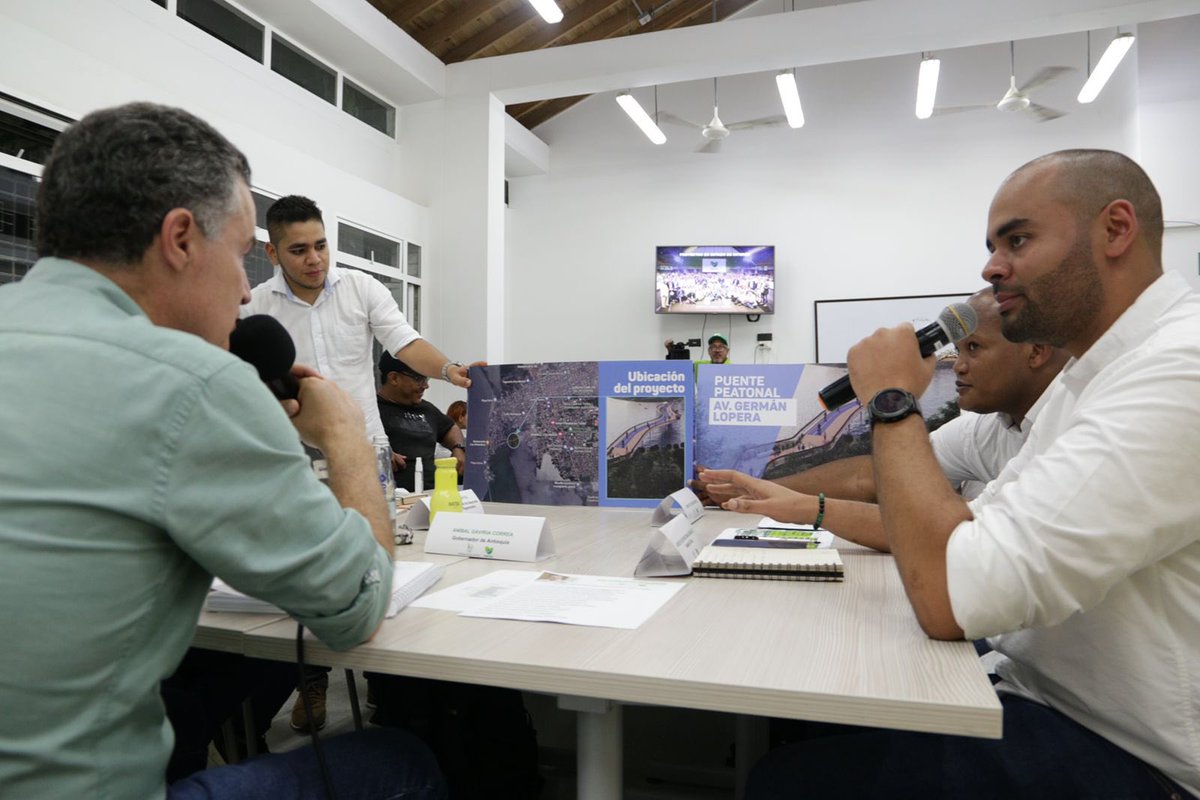 GobAntioquia's tweet photo. 🤩Es muy emocionante ver cómo las #JornadasDeAcuerdos llevan ESPERANZA🏳️y calidad de VIDA a las comunidades.💚 Nos sentimos muy orgullosos porque la ejecución de proyectos en el #DistritoDeTurbo 🌴está en 68.5%.
DESARROLLO para la Tierra del Cangrejo 🦀 y el Banano 🍌. https://t.co/xSXDU9k3Fu