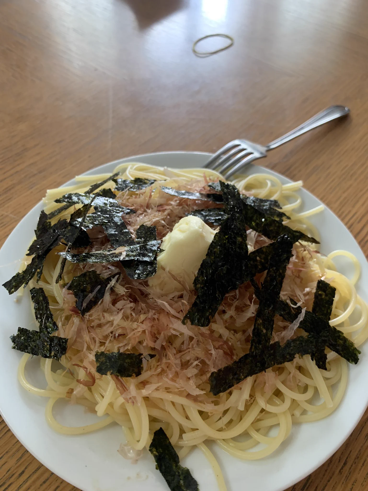 おっさんの虚無パスタうめぇ  