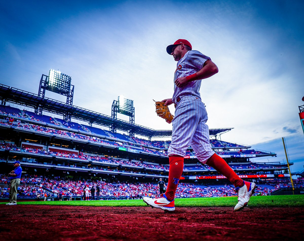 Phillies's tweet photo. WE ARE HAVING FUN. https://t.co/xFK0TEGHKW