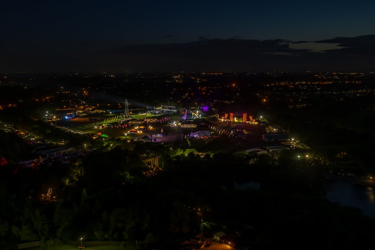 DanTheDroneMan's tweet photo. #Parklife2022 #parklifeweekend #parklifefestival If the warmup is anything to go by, there's going to be a lot of very happy people in #heatonpark #Manchester tomorrow night! https://t.co/bIhGVzv77G