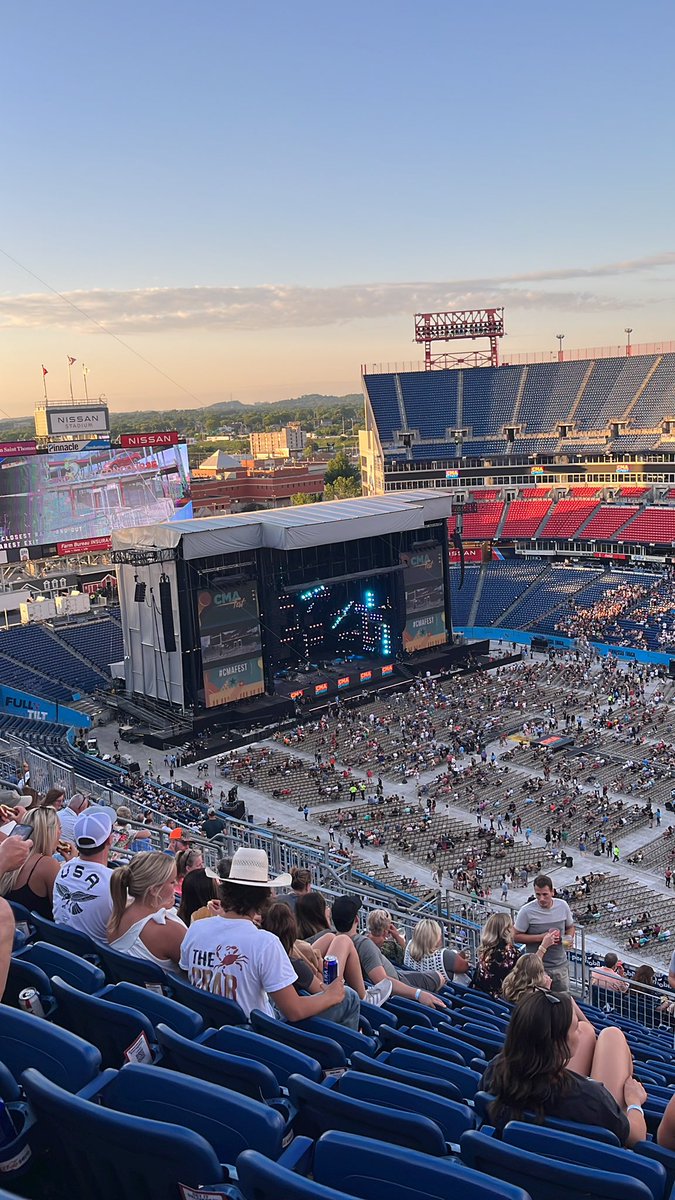 FultzTraci's tweet image. #ChevyCMA