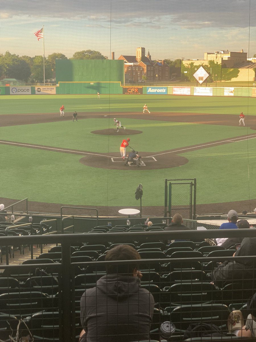 Mustang Nation!!! The Mundelein Baseball ⚾️ Team is up 6-0 in the bottom of the 5th inning #mhs <a href="/MundyBaseball/">Mundelein Baseball</a> Check out the Rainbow. <a href="/MundBoosterClub/">MustangBoosterClub</a> <a href="/redrage_2021/">Red Rage 2021</a> <a href="/MundFootball/">Mundelein Mustang Football</a> <a href="/MundeleinCheer/">MundeleinCheer</a> <a href="/Mundeleindance/">Mundelein Dance Team</a> <a href="/MundySalt/">MHS SALT</a> <a href="/MHS_Sball/">MHS Softball</a>
