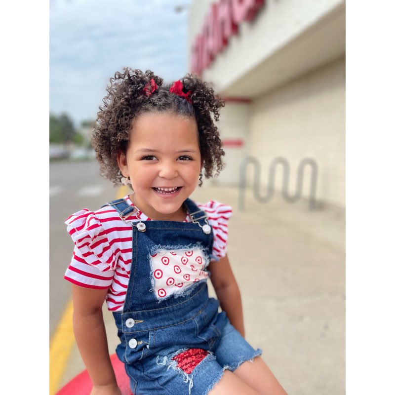 VsSullivan's tweet image. She @Target obsessed just like her momma! ❤️ I was pregnant with her when I started my Target career so Its pretty much in her DNA 🥰