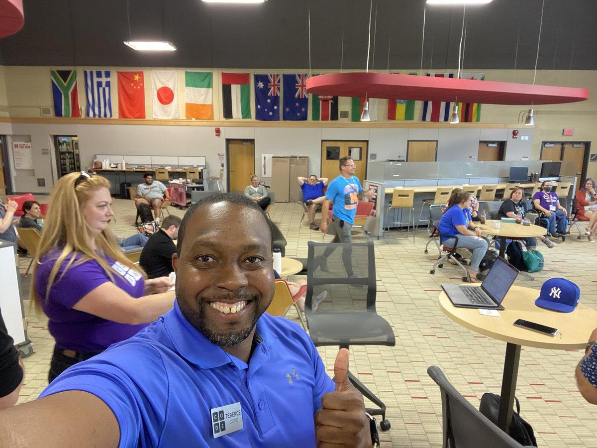Taegot's tweet image. Closing ceremonies for @TeachCodeNeb #CSA #CSP #CSD training week. #UNLComputing #UNLTechEdge @TeachCode @codeorg