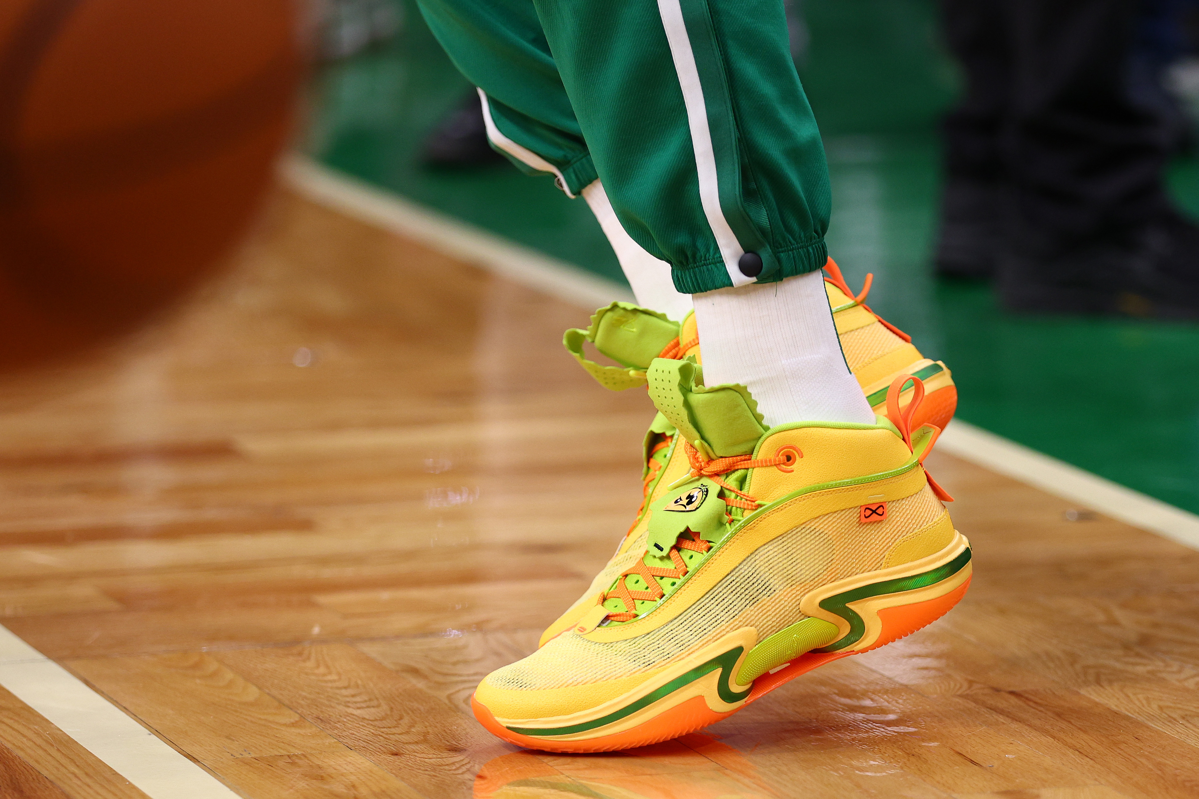 JORDAN 36 TACO JAY. JAYSON TATUM SHOULD HAVE BEEN WEARING THESE THEY WOULD  HAVE WON CHAMPIONSHIP. 