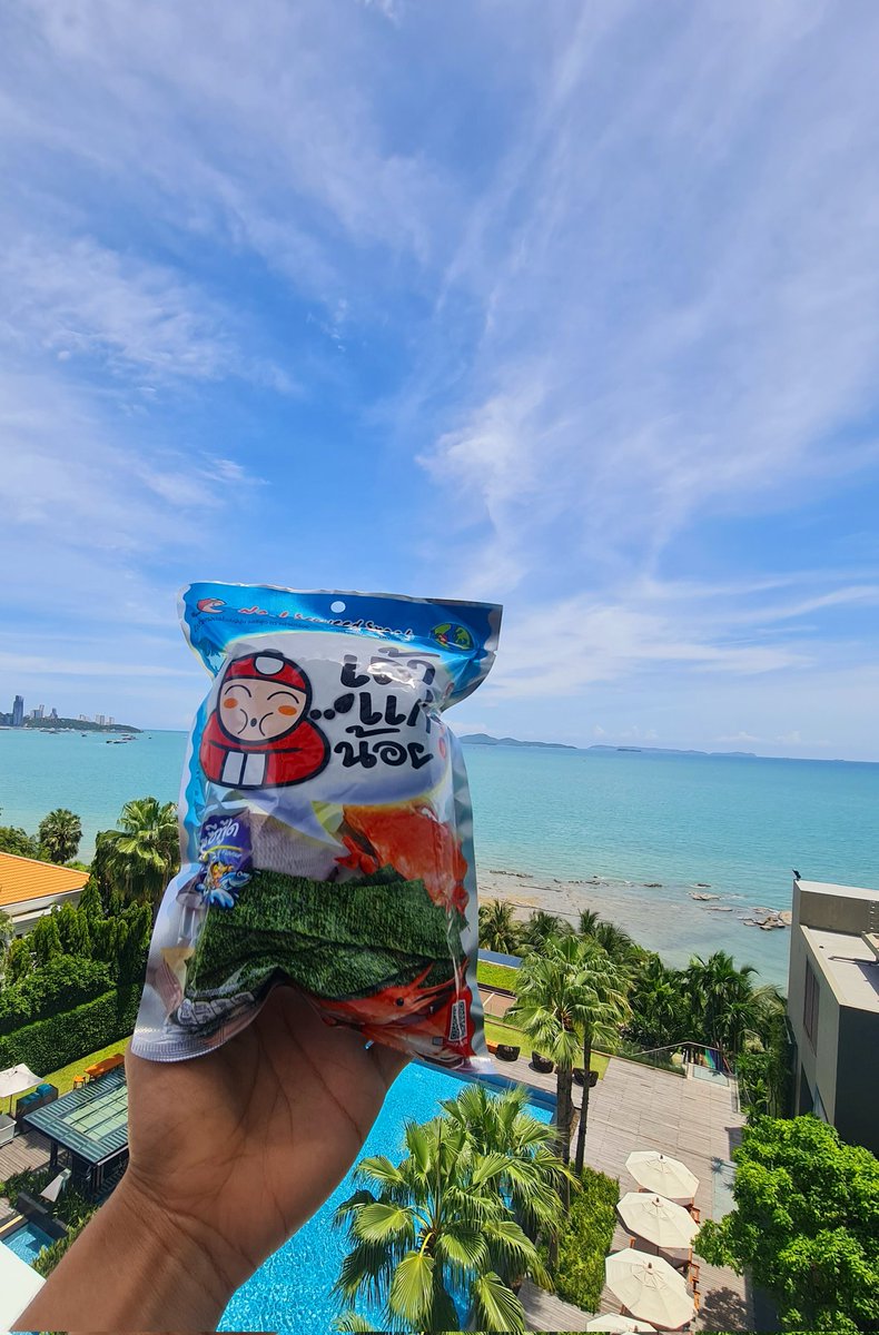 Taokaenoi_Club tweet media