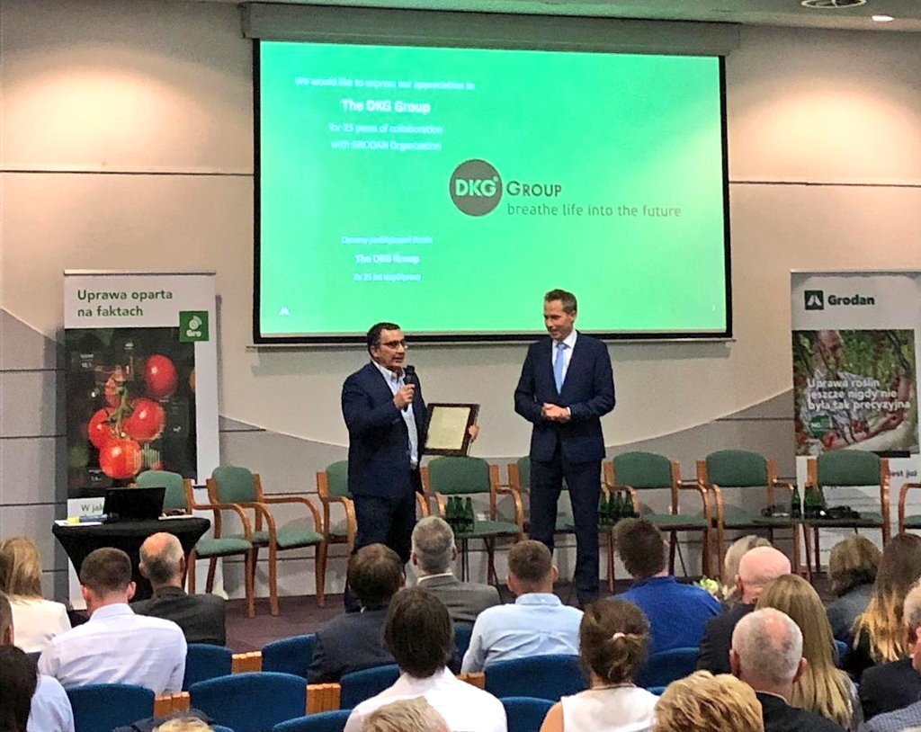 2019 - σαν σήμερα - 
ΒΡΑΒΕΥΣΗ απ τον Οργανισμό της <a href="/Grodan/">Grodan</a>
για τα 25 χρόνια προσφοράς στην ΥΔΡΟΠΟΝΙΑ

Το 2019 σηματοδοτούσε τα 50 χρόνια ύπαρξης του Grodan  (μέλος του <a href="/ROCKWOOLGroup/">ROCKWOOL Group</a> ) 
και τα 25 χρόνια συνεργασίας με το DKG Group (<a href="/IQcrops/">IQ Crops Ltd (member of the DKG GROUP)</a> κλπ)
facebook.com/iqcrops/photos…