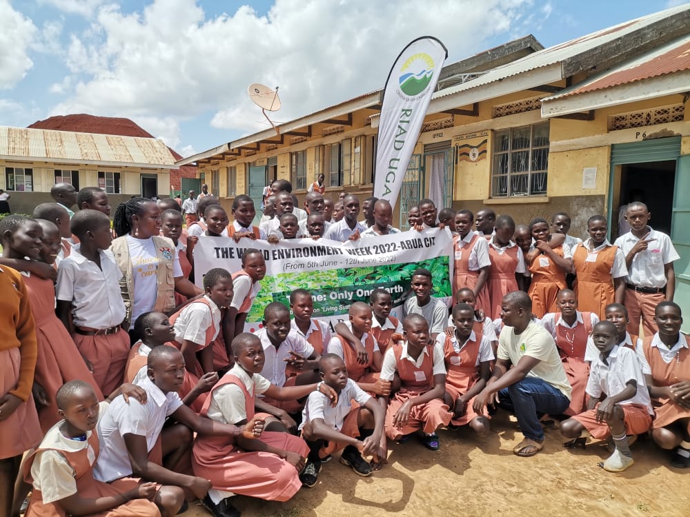 PiA_ug's tweet image. Many organizations partner across the globe promoting tree plantations to develop a healthier future for ourselves &amp;amp; for Generation. A message passed to the young ones at ARUA PRISONS PRIMARY SCHOOL while commemorating the World Environment Day! @CISUdk @dreamtownngo @CSSN