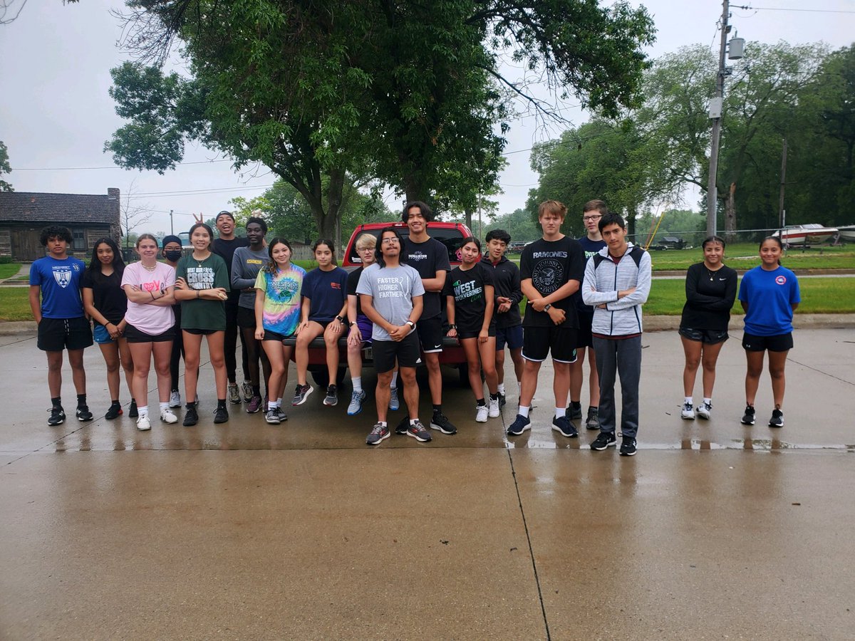 Sioux City West High Running tweet media