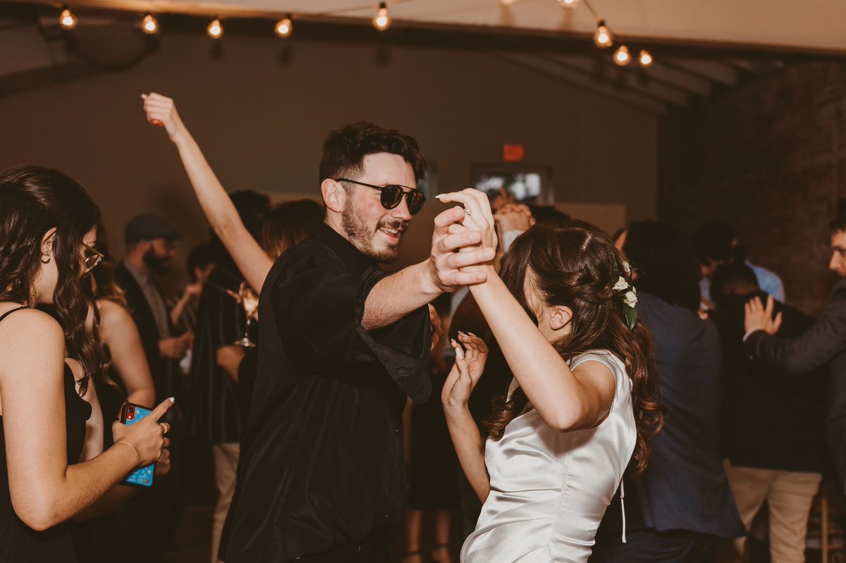 PartTimePixie's tweet image. incase you forgot im a whole ass wife now🫣💐