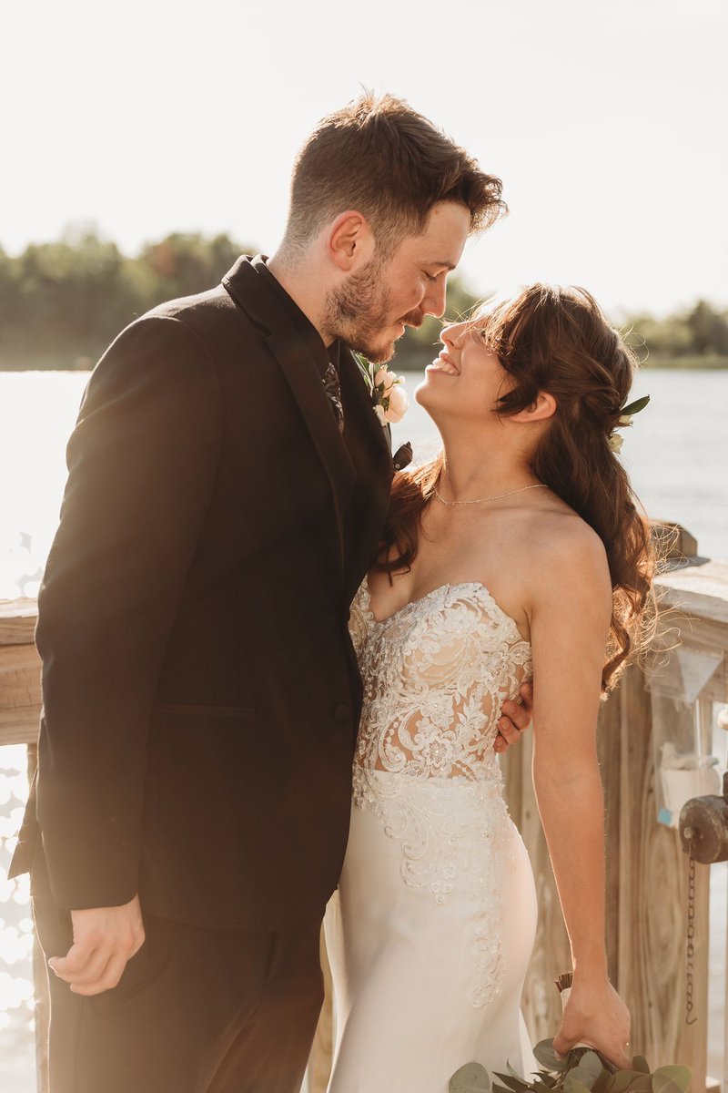 PartTimePixie's tweet image. incase you forgot im a whole ass wife now🫣💐