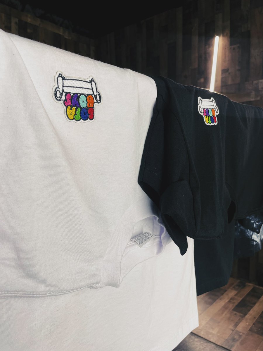 sofaboysent's tweet image. Y’all ready for that new? 🛋🛋